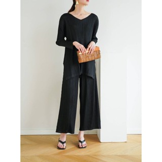 2MUAY รุ่น GJO2361/GJO2122 เซ็ตพลีทคุณภาพ V NECK LOOSE PLEAT…