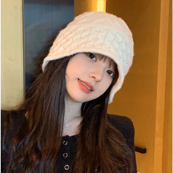 บิดถังถังหมวกแสดงใบหน้าขนาดเล็กฤดูหนาวหนารุ่นหลวมหัวใหญ่เส้นรอบวงถักหมวกสาวขนสัตว์หวาน