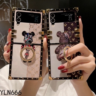 เคสโทรศัพท์มือถือ ทรงสี่เหลี่ยม กันกระแทก ลายหมีโหด พร้อมสายคล้อง หรูหรา สําหรับ Samsung Galaxy Z Flip3 5G Z Flip4 5G