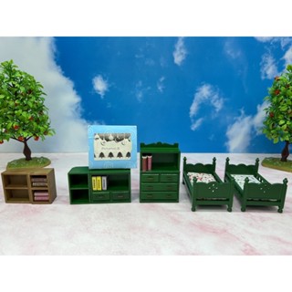 Sylvanian Furniture ซิลวาเนียน เตียง ตู้ ลิ้นชัก ชั้น หนังสือ มือ2