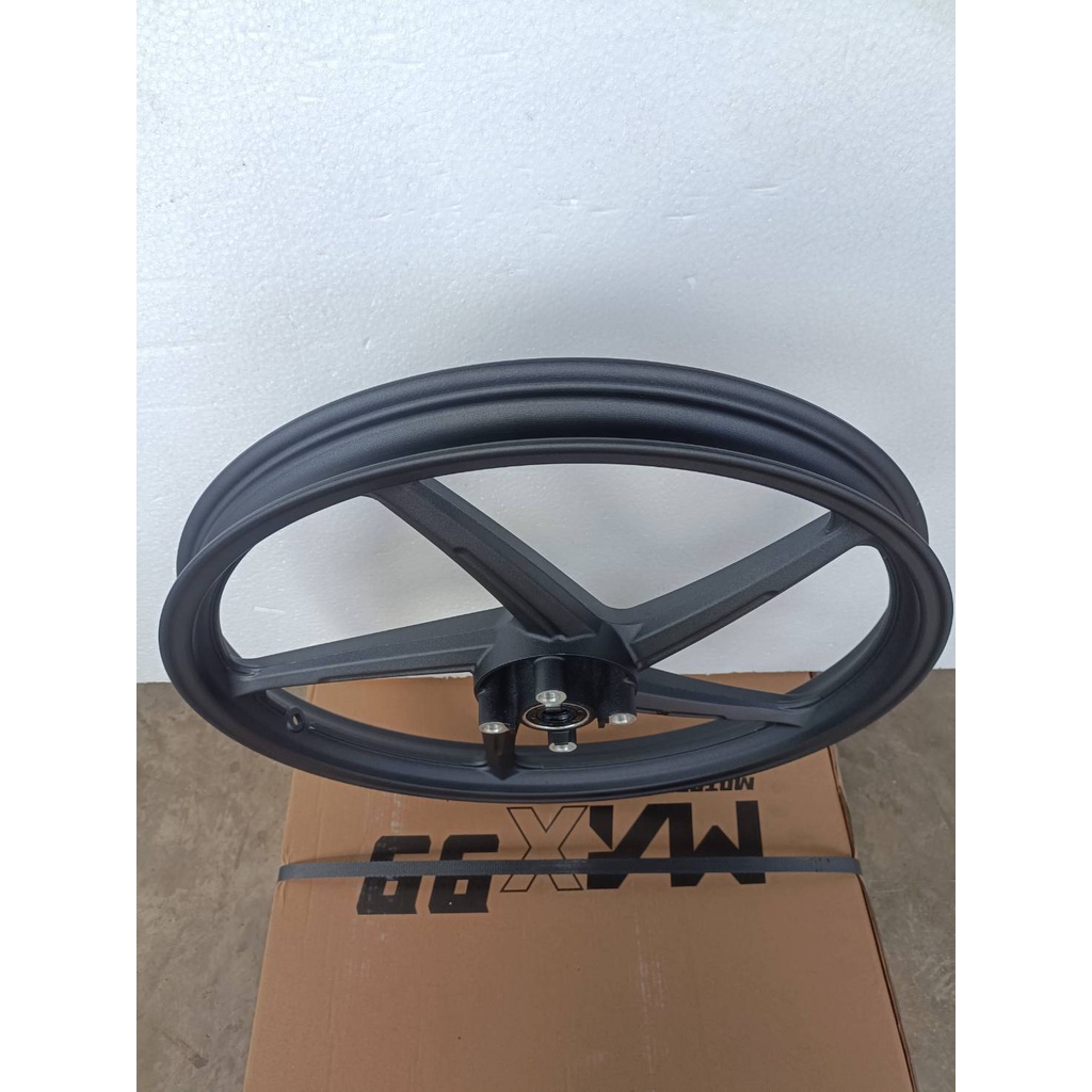 ล้อแมก หน้าเดิมพร้อมบูตและลูกปื่น เวฟ 110i+125iปลาวาฬ ดำด้าน5ก้าน 1.40-17