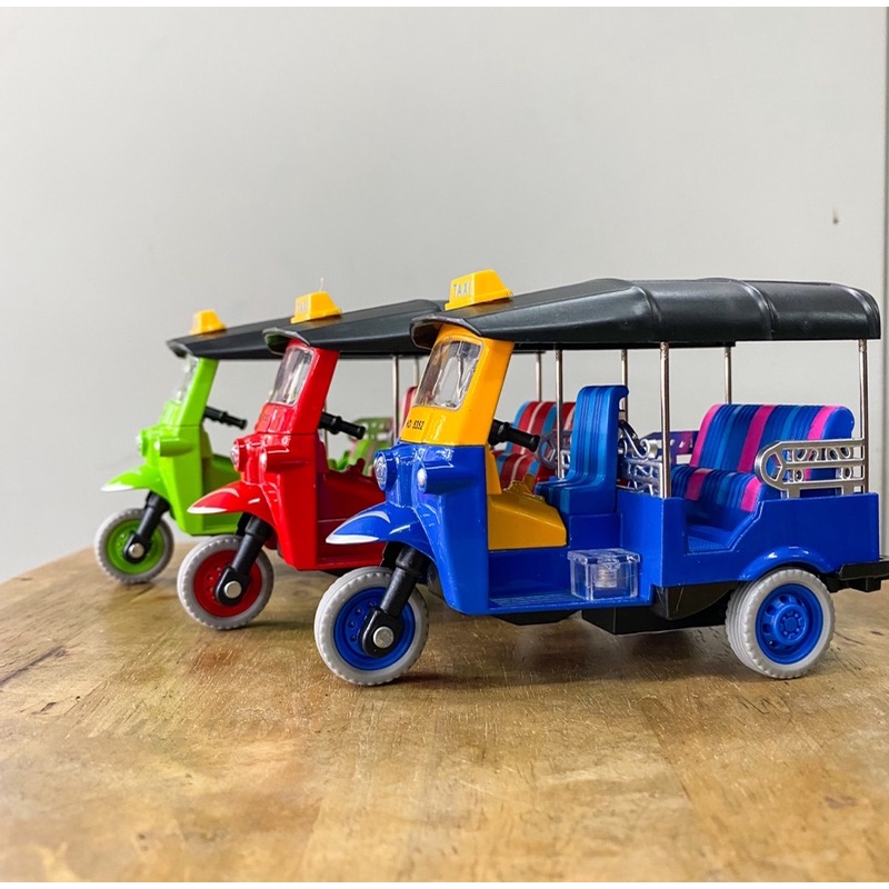 รถตุ๊กตุ๊ก Model tuk-tuk Taxi thailand มีถอยลานวิ่งได้  รถตุ๊กตุ๊กเหล็ก ของที่ระลึกไทย tuk tuk toy - รูปที่ 6