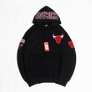 เสื้อแจ็กเก็ต มีฮู้ด ปักลาย Chicago Bulls ของแท้ ฟรีสติกเกอร์