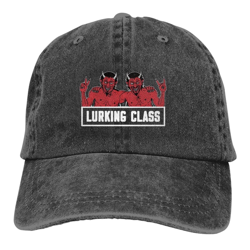 High Lurking Class โดย Sketchy Horny Devils หมวกเบสบอลแปลกใหม่รุ่นคู่