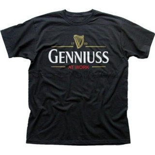 เสื้อยืดผ้าฝ้าย 100% พิมพ์ลาย Don`T Disturb Parody Joke Gennius Work Genniuss Guinness Beer Stout โอเวอร์