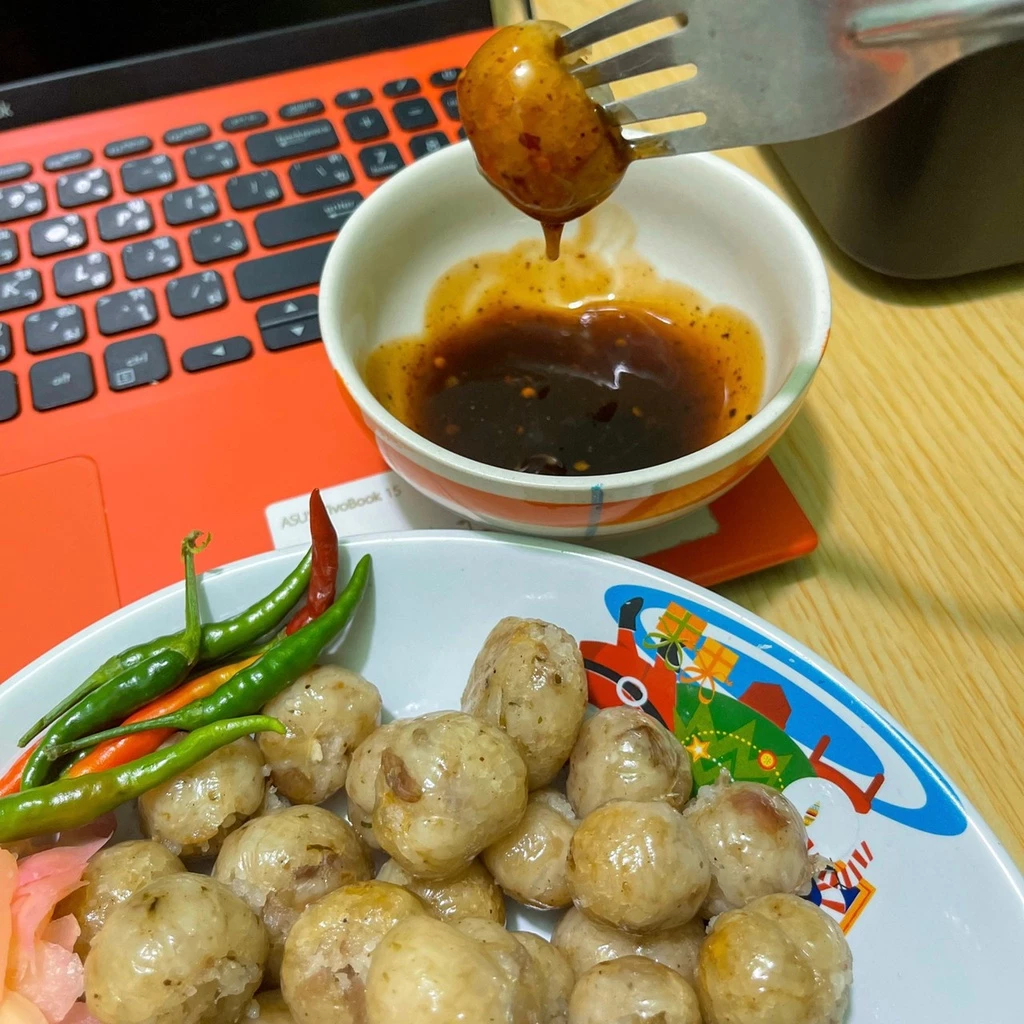 ไส้กรอกอีสานลูกเล็ก มันน้อย เต็มคำ *ส่งทุกจังหวัด ไม่ใส่สารกันเสีย ส่งทุกวัน thumbnail 4