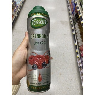 Grenadine Flavour Concentra Syrup With Sweeteners ( Brand Teisseire ) 600 Ml. น้ำหวานเข้มข้น กลิ่น เกรอนาดีน สูตรใช้สารให้ความหวาน ( ตรา เตสแชร์ )