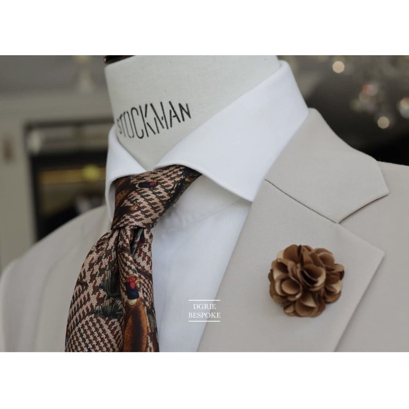 เนคไทสูท แบรนด์ Dgrie