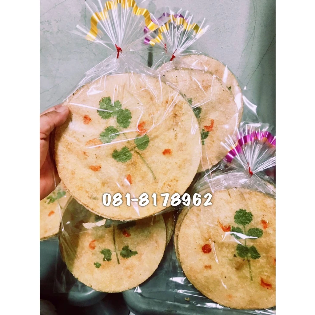 ขนมข้าวตัง (หรือข้าวตังเสวยแม่ณี) ทำจากข้าวหอมมะลิ100%