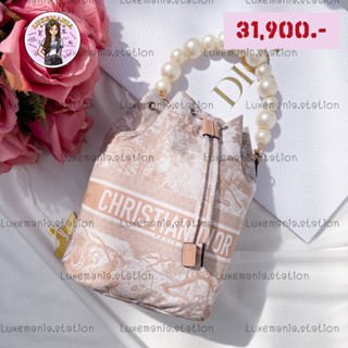 👜: New!! Dior Bucket Pouch Bag แถมสายตามรูปค่ะ‼️ก่อนกดสั่งรบกวนทักมาเช็คสต๊อคก่อนนะคะ‼️