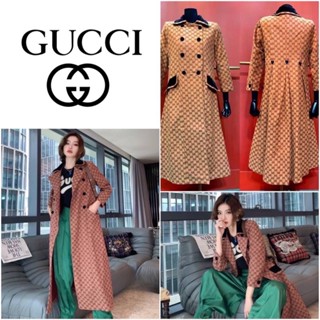 เสื้อโค้ทแขนยาว GUCCI GG JACQUARD PLEATED TRENCH COAT