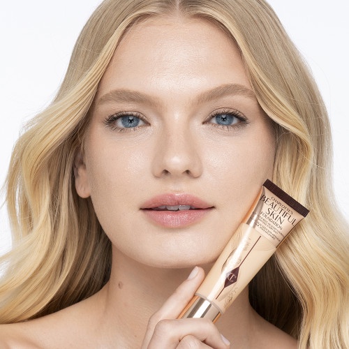 แท้ทั้งร้าน !! แบ่งขายรองพื้นผิวสวย CHARLOTTE'S TILBURY BEAUTIFUL SKIN FOUNDATION
