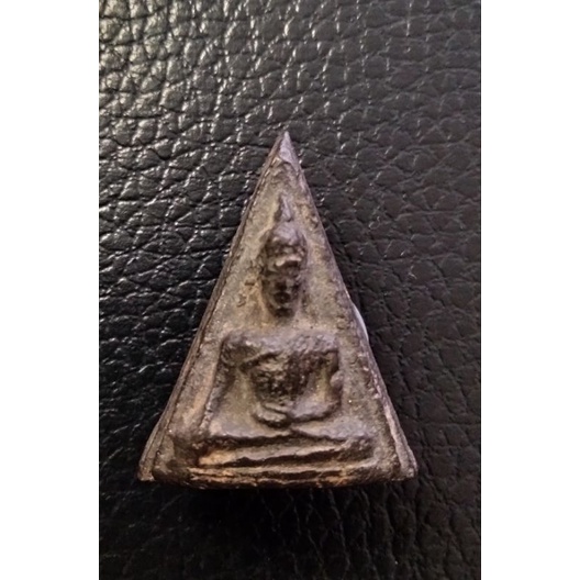 พระนางพญาเนื้อดินหลวงพ่อจงวัดหน้าต่างนอกปี2499ถึงปี2500