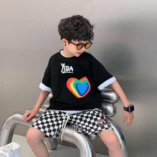 T-shirt🍟[ผ้าฝ้าย 100%] เด็กชายเสื้อยืดแขนสั้นชุดฤดูร้อนใหม่วัยกลางคนเด็กสายรุ้ง love TOP สไตล์ตะวันตกเด็กครึ่งแขน