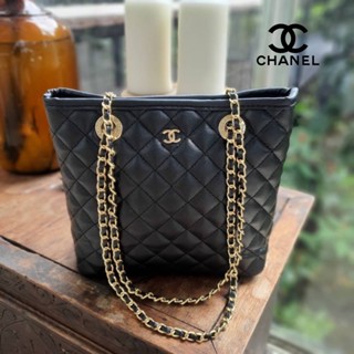 CHN VIP GIFT CROSSBODY CHAIN BAG (มีป้าย Not for sale)