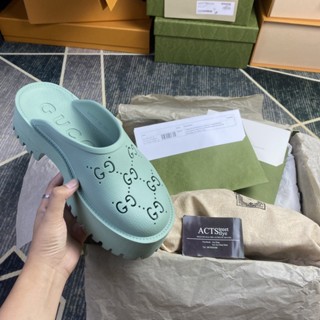 gucci rubber sandal size