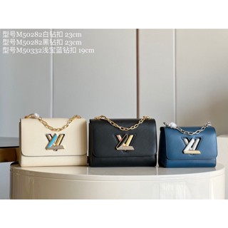 พรี​ ราคา9400 Lv louis vuitton M21033 ไซส์​เล็ก หนังวัว กระเป๋าสะพาย กระเป๋าสะพายไหล่