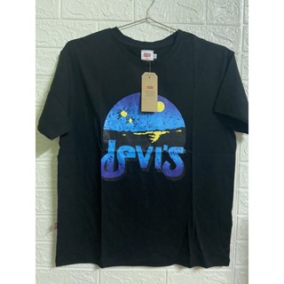 Levi’s Woman t-shirt