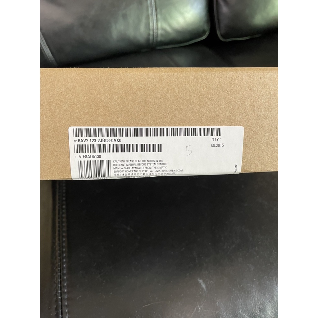 6AV2123-2JB03-0AX0        SIMATIC HMI, KTP900