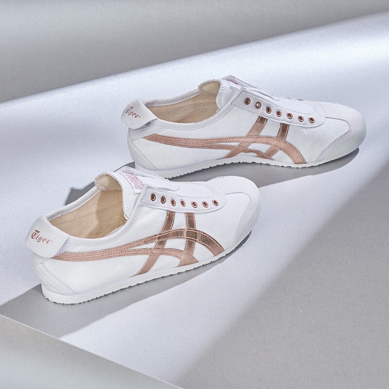 ใหม่ Onitsuka Tiger รองเท้ารองเท้าผ้าใบ Super Soft ผ้าใบผู้ชายและผู้หญิงสบายๆกีฬา Onitsuka Tiger รอง