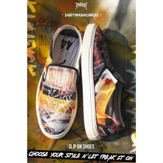 รองเท้า slip on Freaka Destroy mocracy