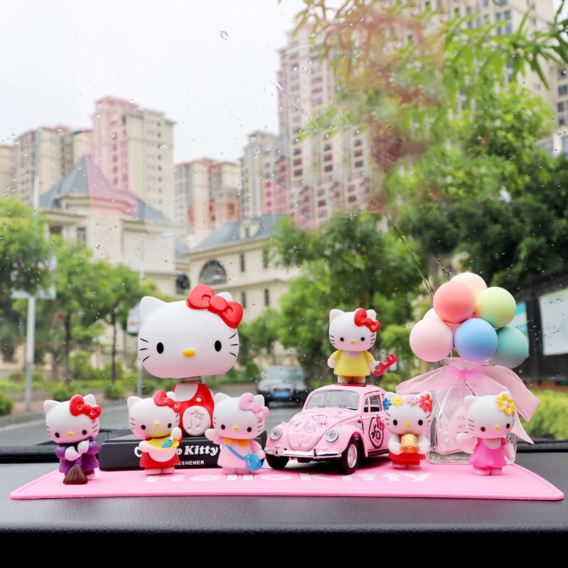 HelloKitty เครื่องประดับรถยนต์ครบชุด น่ารัก ตุ๊กตา ตกแต่งภายในรถยนต์