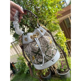 💕TORY BURCH T MONOGRAM JACQUARD EMBROIDERED MINI BUCKET BAG รุ่นใหม่ล่าสุดจาก TORY