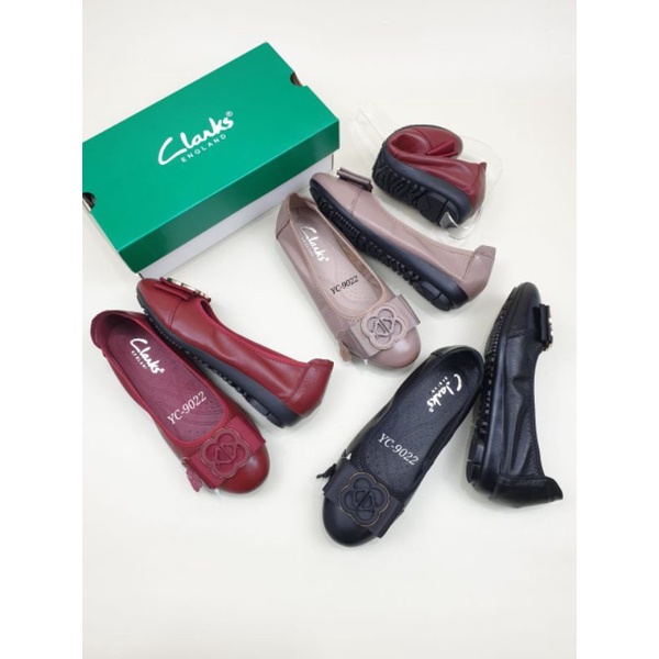 Clarks / clarks flat YC-9022 / รองเท้าผู้หญิง clarks / โลโก้แบน clarks