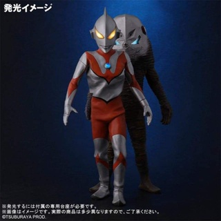 X-Plus Fake Ultraman And Alien Zarab Luminous Version