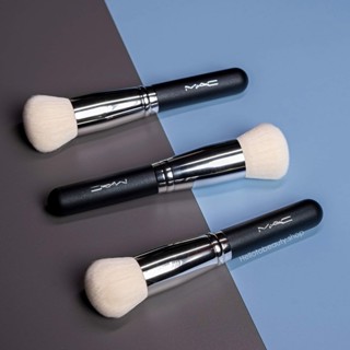 Mac cosmetic brush แปรงสำหรับลงรองพื้นและเกลี่ยรองพื้นเพื่อเพิ่มความปกปิด