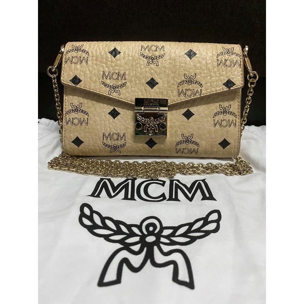 MCM Millie Flap Crossbody - เครื่องสำอางเคาน์เตอร์แบรนด์