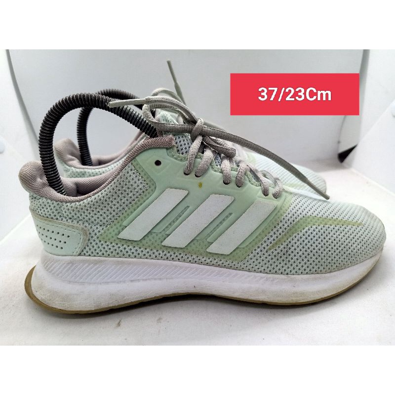 Adidas แท้ Size 37 ยาว 23 รองเท้ามือสอง ผ้าใบ แฟชั่น ทำงาน ลำลอง เดิน  เที่ยว วิ่ง ออกกำลังกาย เกรด A+(P2)