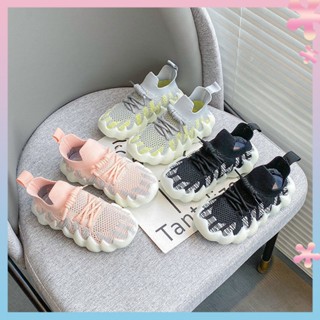 Childrens flying woven coconut shoes 2022 spring and summer New Boys Leisure sports shoes girls breathable mesh running shoes fashion