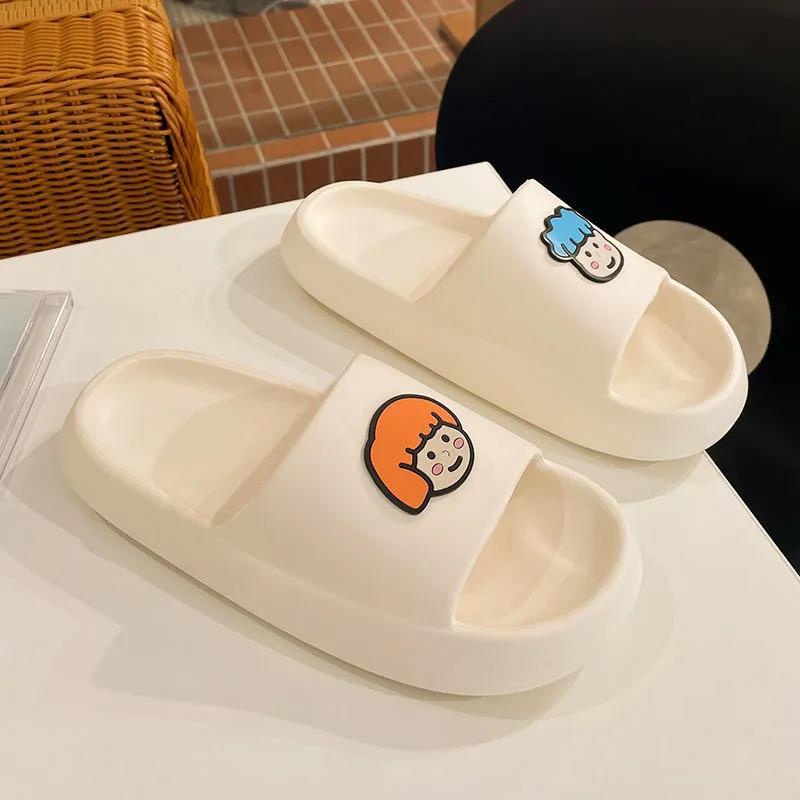 LGShoes ขายดีมาก✨รองเท้าแตะแฟชั่น พื้นรองเท้าไม่หนาไม่บาง มันต๊าซซซ🍍หน้าร้อนนี้หน้าไหนก็ใส่ได้ ห้ามพลาดน๊า