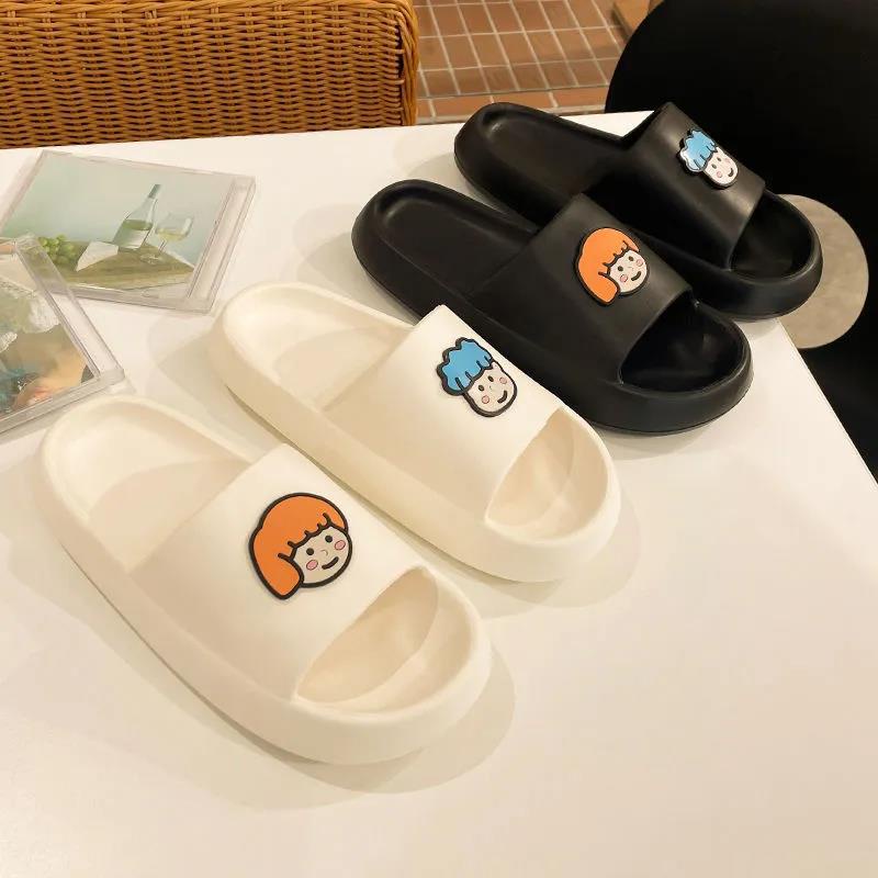 LGShoes ขายดีมาก✨รองเท้าแตะแฟชั่น พื้นรองเท้าไม่หนาไม่บาง มันต๊าซซซ🍍หน้าร้อนนี้หน้าไหนก็ใส่ได้ ห้ามพลาดน๊า