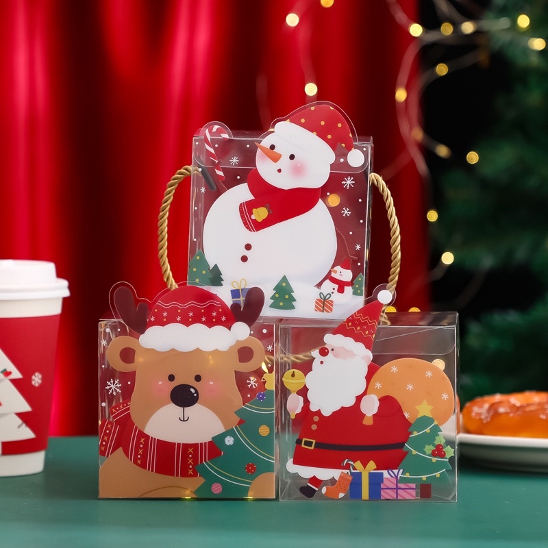 •จากไทย• กล่อง Christmas พร้อมหูหิ้ว กล่องของขวัญ คริสต์มาส กล่องสำเร็จรูป