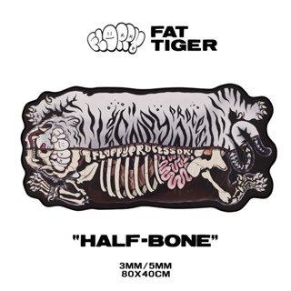 Floppy Fat Tiger Deskmat - HALF BONE - แผ่นรองเม้าส์ แผ่นปูโต๊ะ ขนาด 80x40