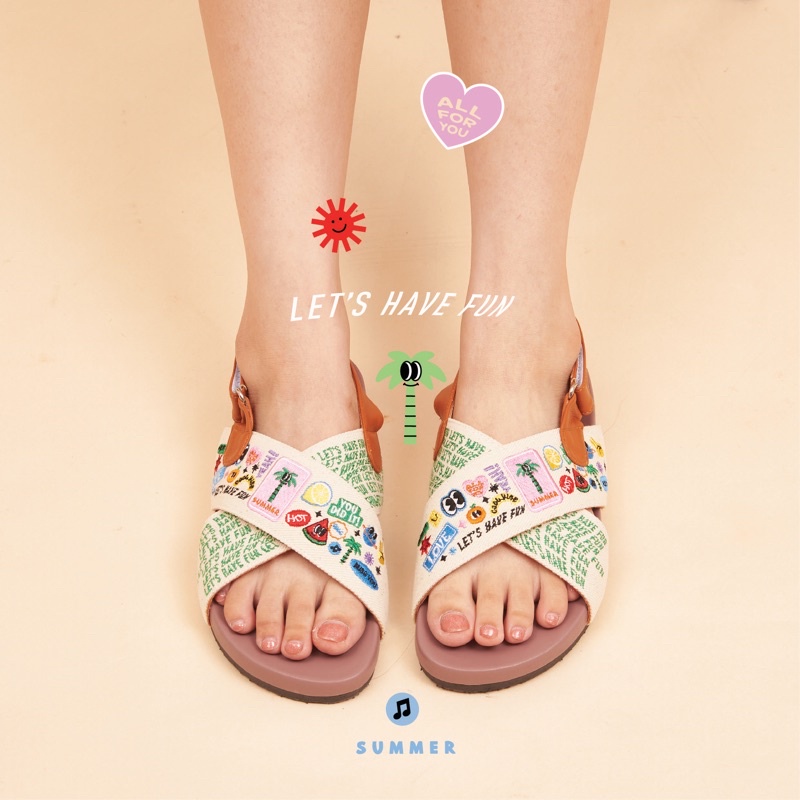 Preorder-Let's have FUN! - รองเท้ารัดส้น