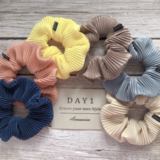 DAY 1 scrunchies โดนัทมัดผม ยางรัดผม ผ้าพลีท