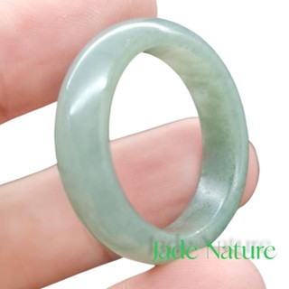 แหวนหยกแท้ หยกพม่า 100 %  Jadeite Type A เกรดสวย(สุ่มวงให้ค่ะ) (รหัสJade#6)