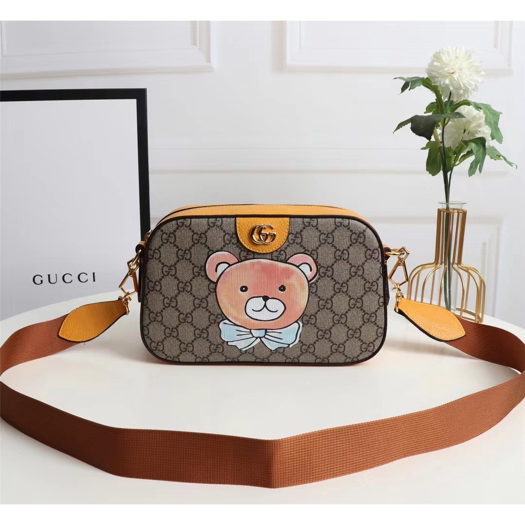 พร้อมส่ง Gucci New Women's Shoulder Bag 574886 Teddy Bear Camera Bag