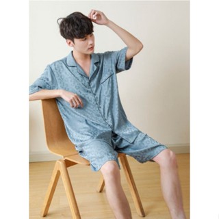 ชุดนอน Grey leopard pajamas (premium silk satin)