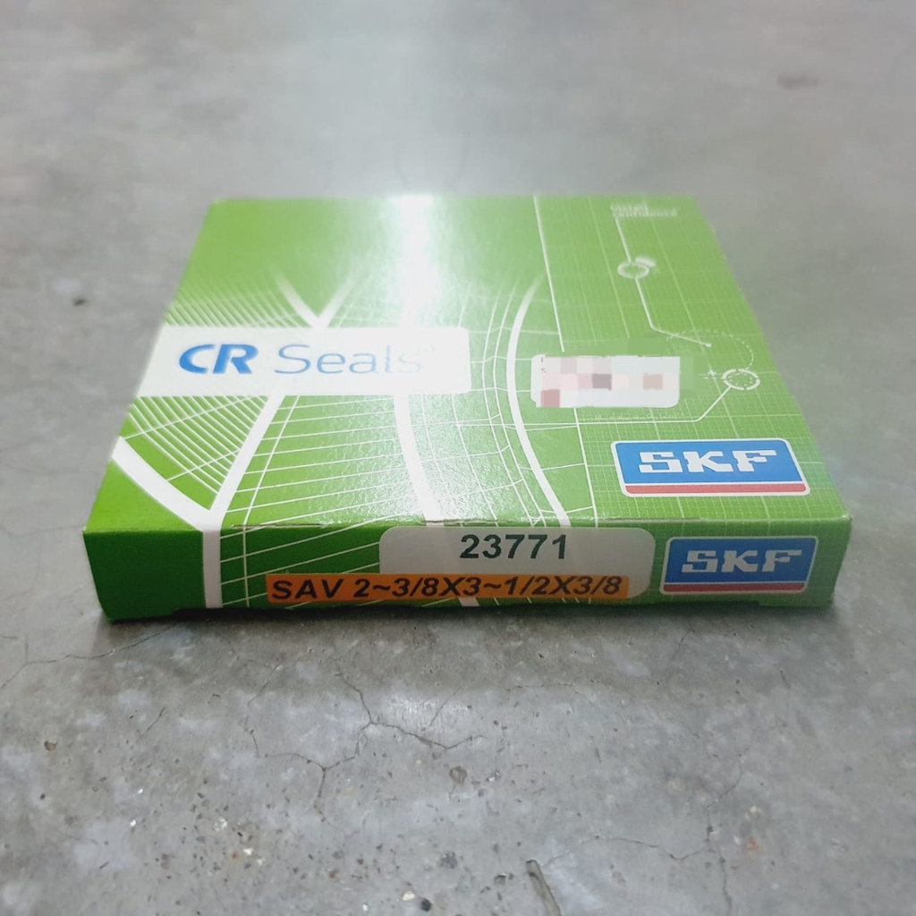 ซีลน้ํามัน VITON 23771 CR SKF CRWH1 2.375X3.500X0.375 FKM