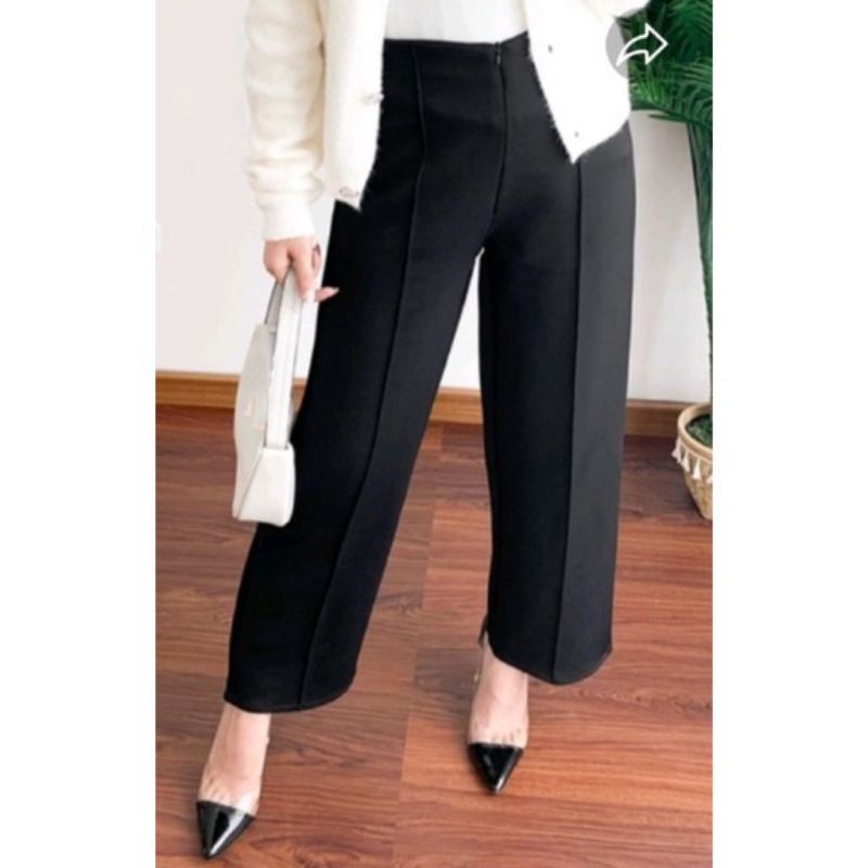 SCUBA ADELLA CURLY**