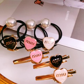 Miu กิ๊บหนีบหัวใจขอบทอง มี 3 สีให้เลือก