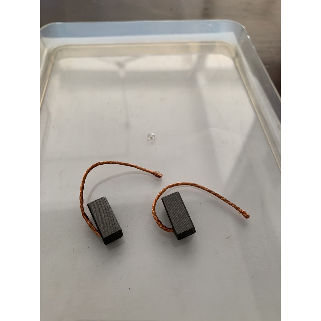 ถ่านพัดลมแอร์  BX 8  (7.7X7.7X16.1)