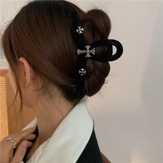 กิ๊บติดผม ผ้ากํามะหยี่ สีดํา ขนาดเล็ก ประดับโบว์