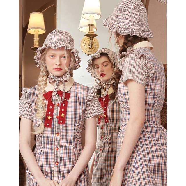 เดรสสั้นลายสก๊อต เดรสคอปก งานแบรนด์fairygodmother แท้💯 US4