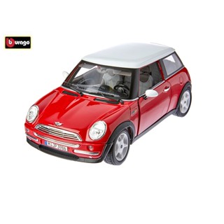 รถโมเดล  Mini COOPER  bburago  No.18-12034 2001 อัตราส่วน 1:18 กระโปรงหน้า+หลัง ประตู เปิดได้ จำลองได้เหมือนของจริง