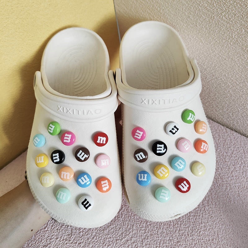 🍪ตัวติดรองเท้า M&M สีสันสดใส 1 ชิ้น ร้านไทย